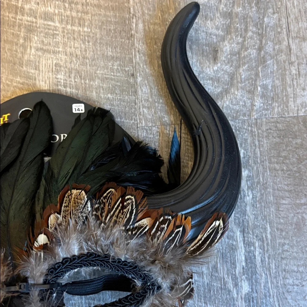 Spirit of Halloween Feather Horned Mask Brown Black OS